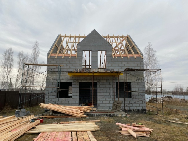 Сборка кровли ГК Урал-Строй